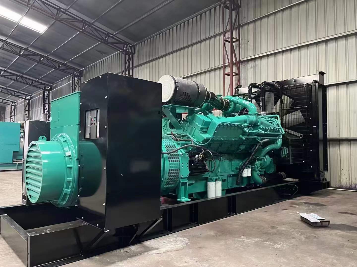 黄岩如何降低 800kW 柴油发电机输出电流的波动？