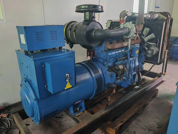 黄岩100kW柴油发电机组使用多级机油有哪些优缺点？